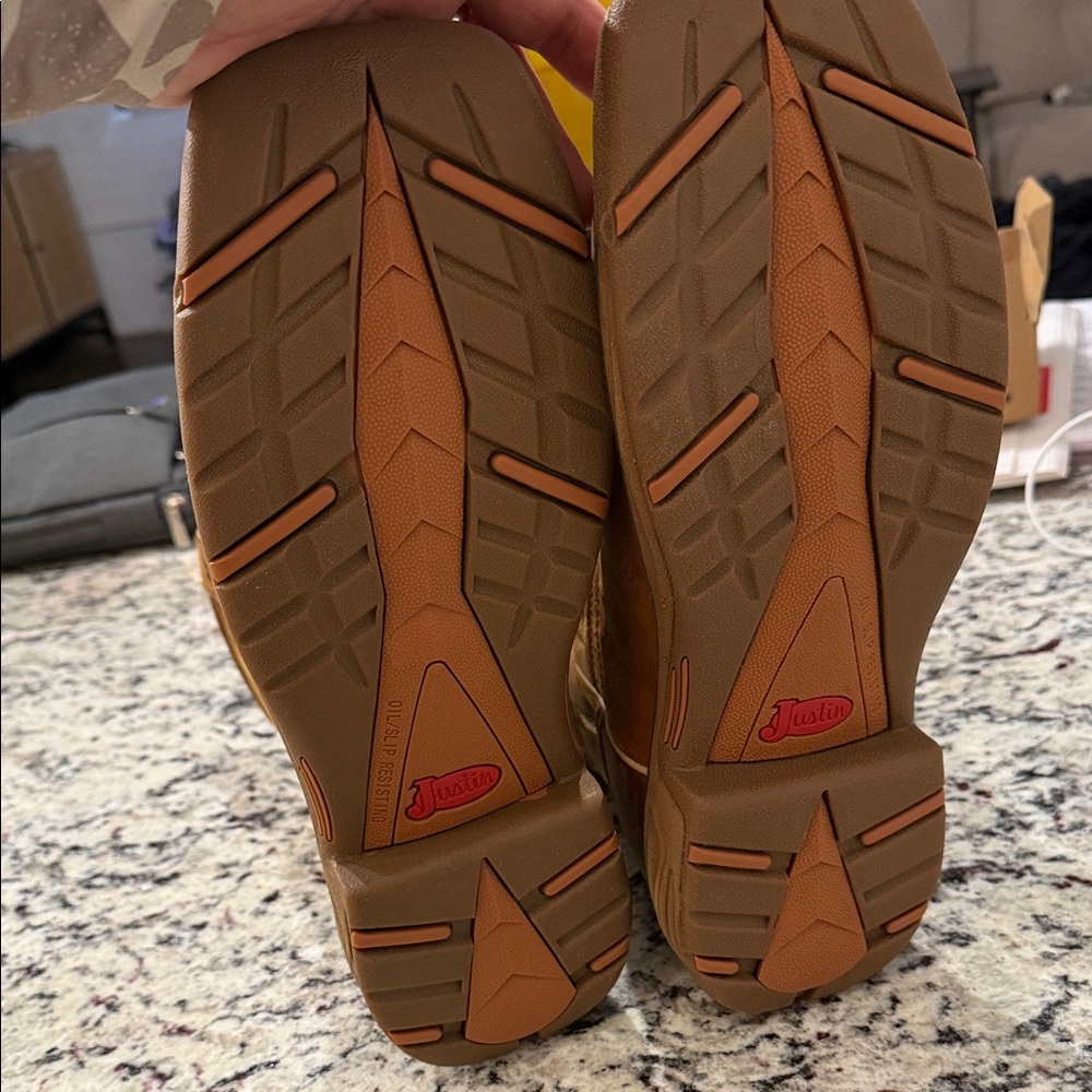 Justin Boots Men's Brown Western Boots - Picture 2 of 4